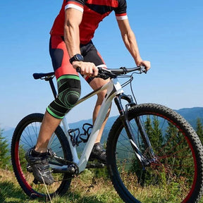 Joelheira-para-ciclismo-com-suporte-e-protecao-articular